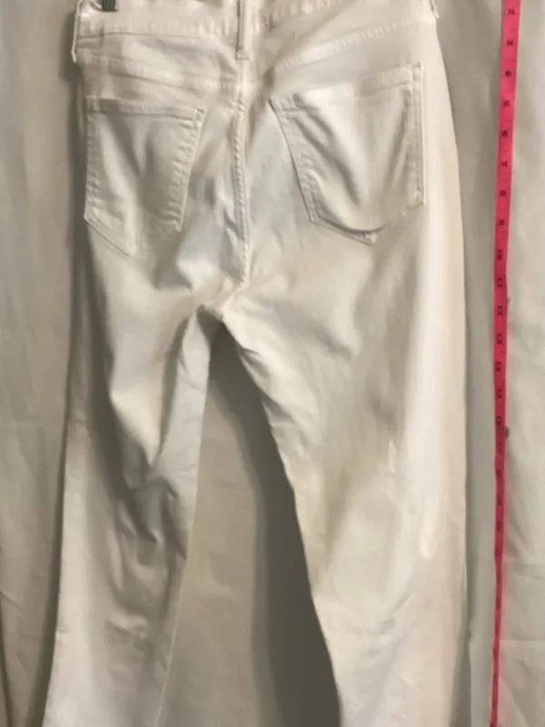GAP White Jeans SZ 30R - Image 2