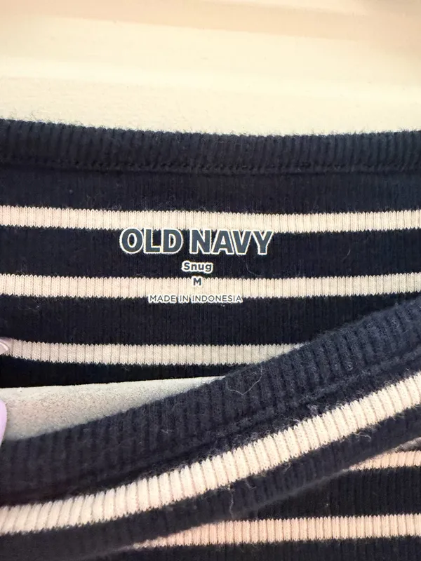 Old Navy Boatneck Top - Image 2
