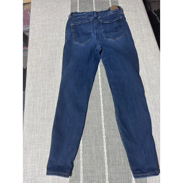 American Eagle Outfitters Women's Size 4 Short, High Waisted Skinny Jeans‎ - Image 5
