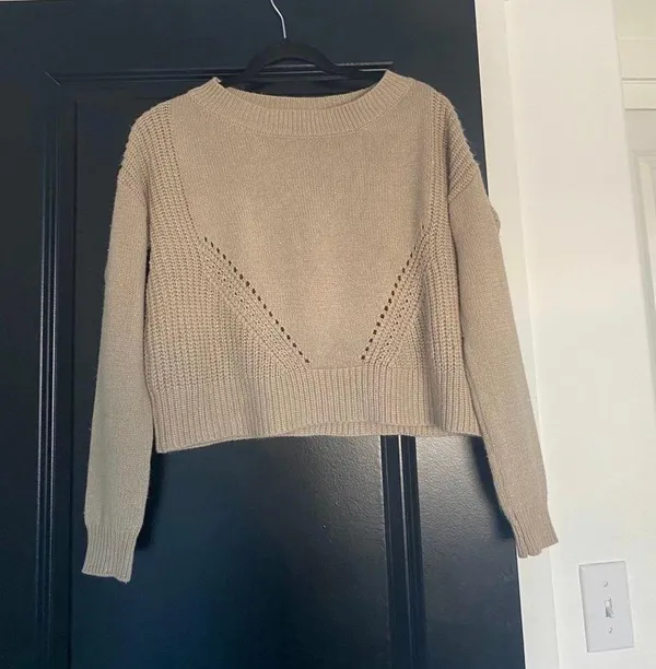 Aeropostale Sweater - Image 6