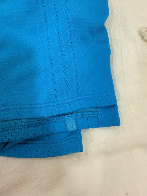 Lululemon tank top - Image 3