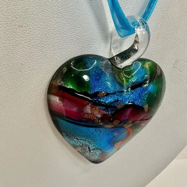 Blue heart glass blown pendant necklace on cord - Image 6