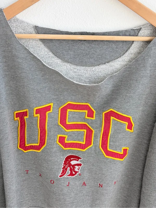 USC Trojans off - Image 2
