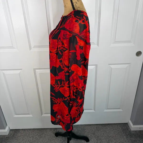 Eva Mendes Red & Black Floral Shift Dress | Size M | Elegant Lace Detail - Image 6
