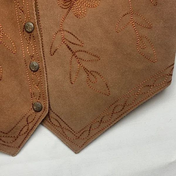 Northwest Territory size large leather embroidered vest Gold retro 90s grandpa - Image 4
