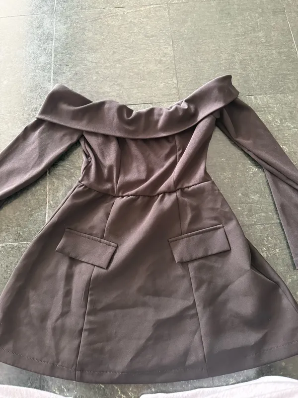 Off Shoulder Long Sleeve Black Dress Size XS - Image 3