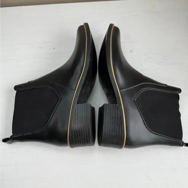 Kate Spade Solstice Ankle Rain Bootie Water Resistant Black Rubber Size 6 - Image 7