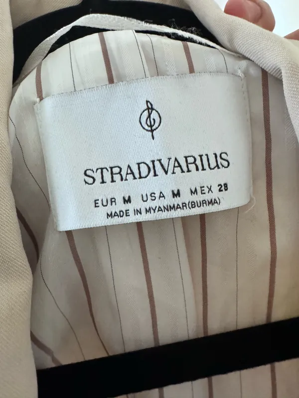 Stradivarius Blazer - Image 3