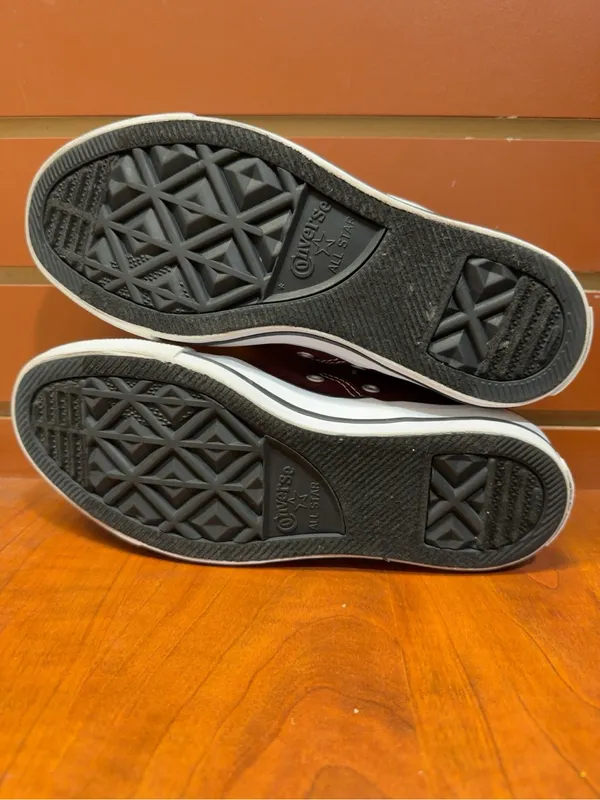 Converse All Star Burgundy Plaid Low Top Sneakers Women’s 6 - Image 7