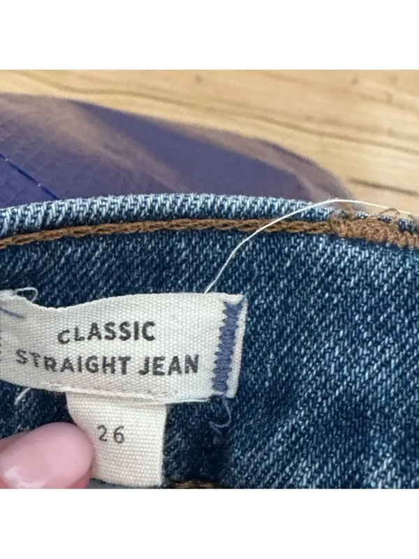 Madewell Classic Straight Jean Size 26 - Image 8