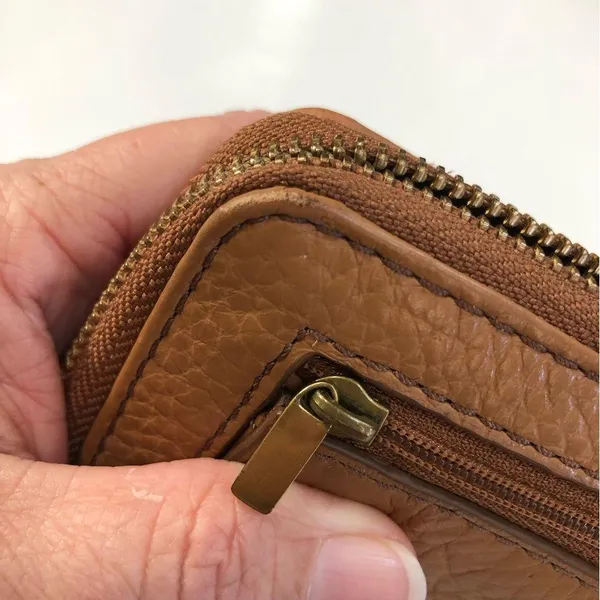 Fossil Madison Zip Clutch - Image 14