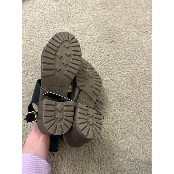 Mossimo sandals chunky shoes size 9m woman black brown cute unused heavy unused - Image 4