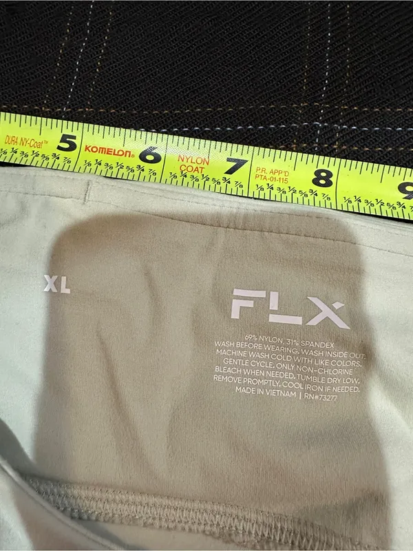 Light Mint Capri Leggings Green Size XL - Image 5