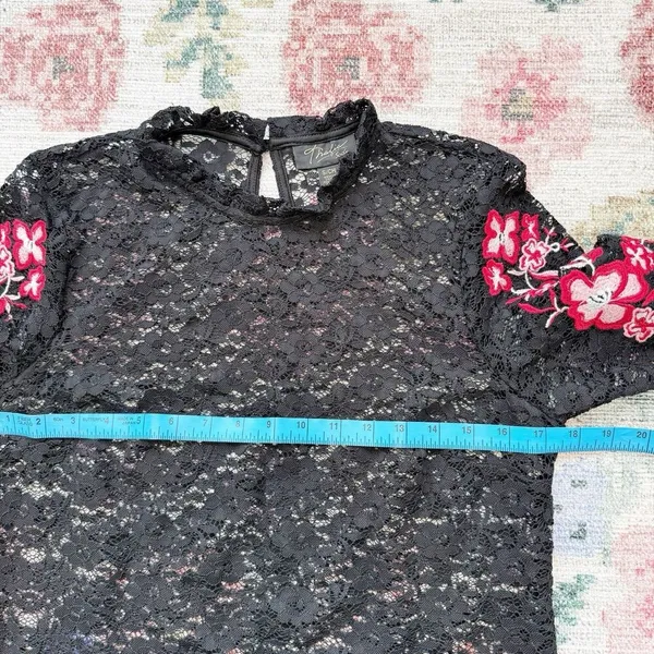 Womens Black Sheer Embroidered Floral Top Small Romantic‎ Whimsigoth Puff Sleeve - Image 7