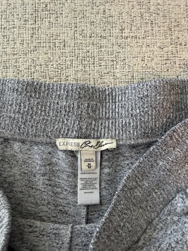 Express shorts  - Image 2