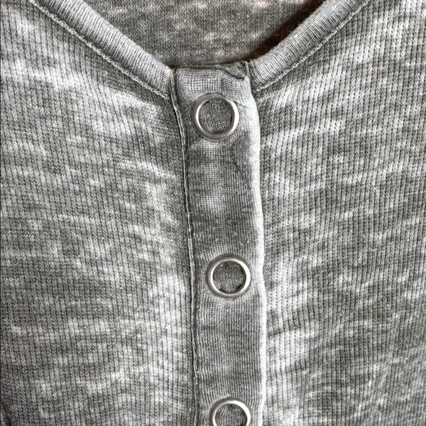 Chaser Washed Gray Baby Rib Snap Front Top Soft Cotton Stretch Size XS - Image 6