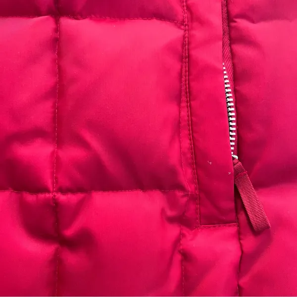 GAP Vibrant Red Down Filled Vest Outerwear Small - Image 6