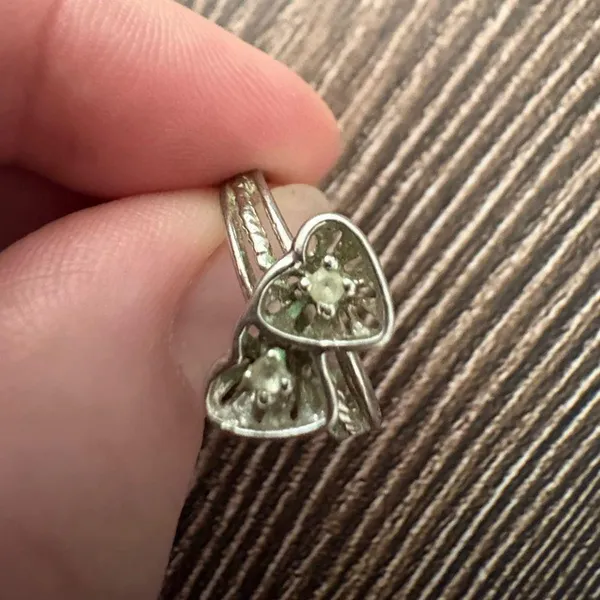Vintage Double Heart Silver Toned Ring Size 6 - Image 2