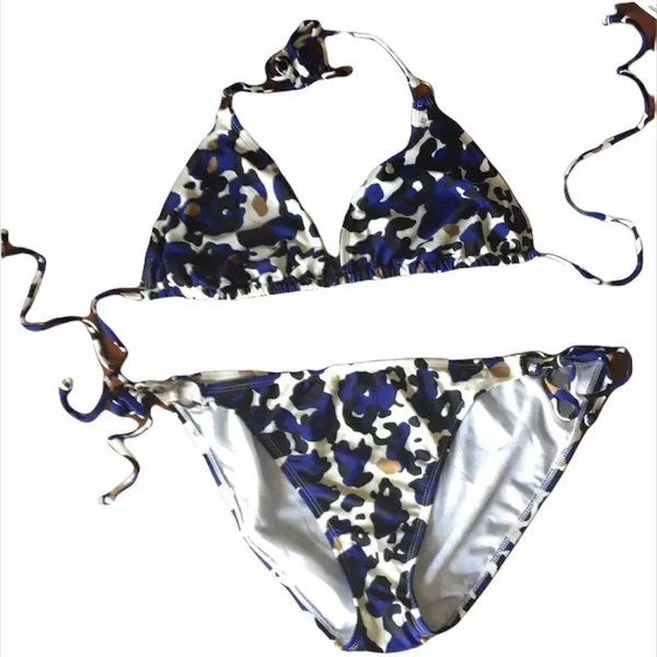 Old Navy ✨navy leopard print bikini o-ring bottoms✨ - Image 2