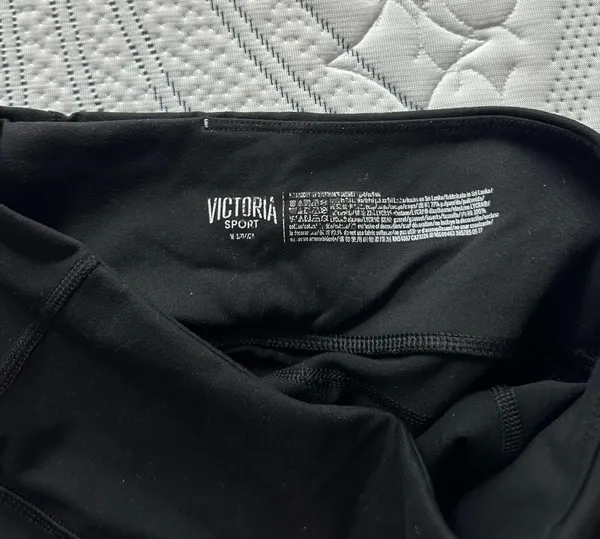 Victoria's Secret Sport Leggings - Image 4