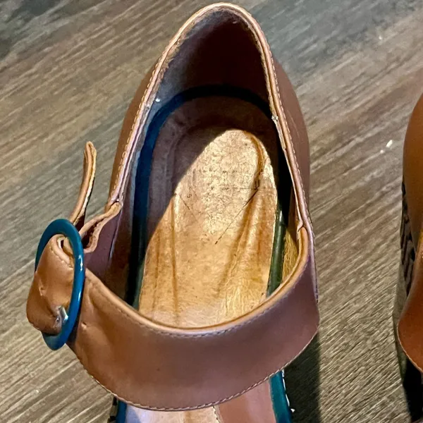 John Fluevog Ana Rita Leather Platform Mary Jane Heels Size 7 Brown Tan - Image 6