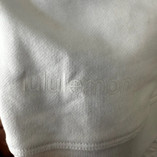 1040. Lululemon perfectly oversized crew sz 8. Flawed - Image 3