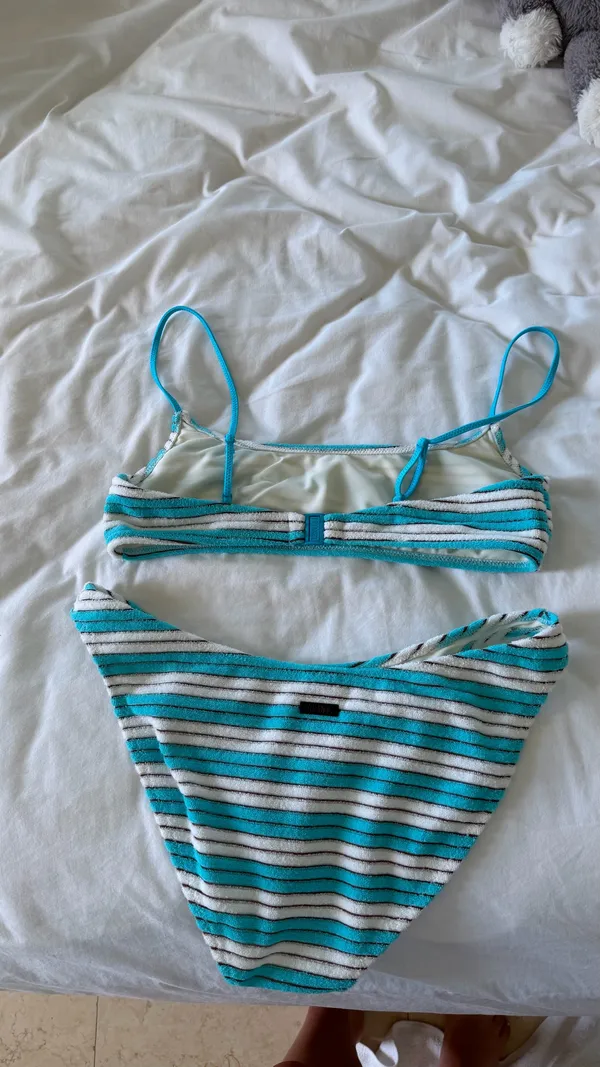 Triangl Bikini Set - Image 6