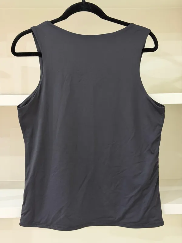 Buckle Women's Black Scoop Neck Tank - Image 4