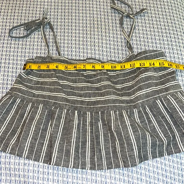Roxy Ruffled Top size L NWOT - Image 5