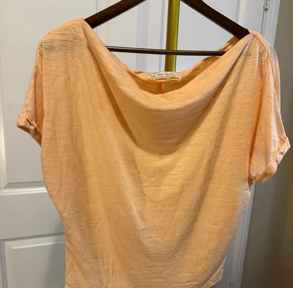 Size S light orange We the Free dolman top - Image 4