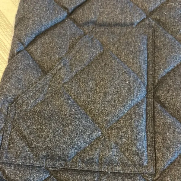 J. Crew Factory Women's Quilted Gray Vest - Size L - Image 2