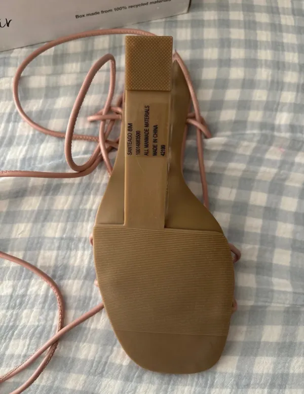 Pink wrap around heels with clear heel  - Image 3