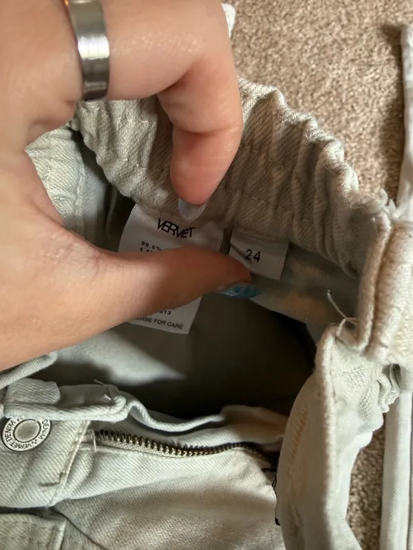 Vervet Jeans - Image 6