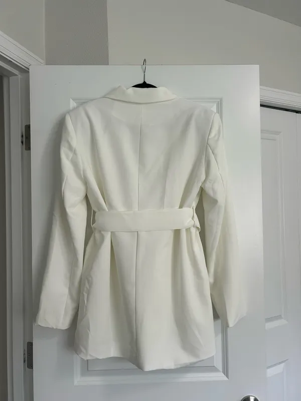 New Showpo Denali Mini Dress Tie Waist Blazer Dress Size Small MSRP $119 - Image 4