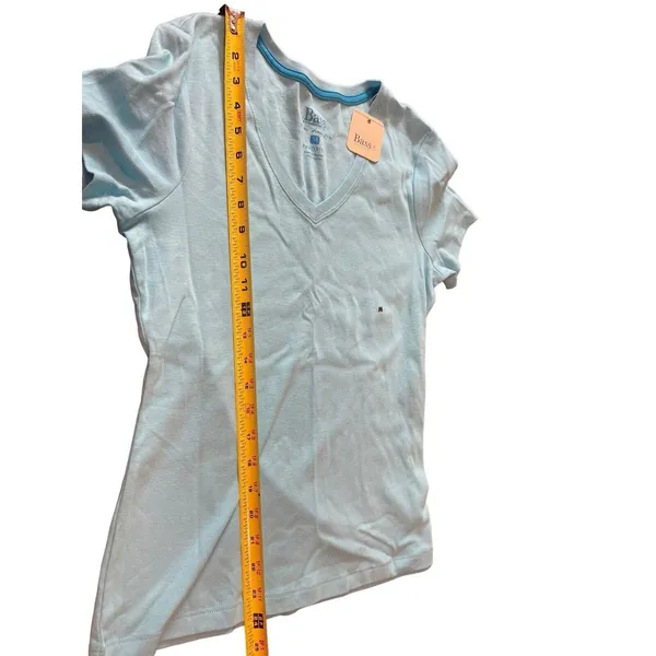 GH Bass Blue Fountain Favorite 100% CottonV-neck Short Sleeve T-shirt Size M NWT - Image 7