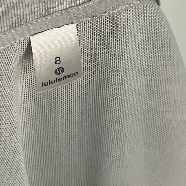 Lululemon • Gather Up Jacket Heathered Power Grey / Sea Salt - Image 8