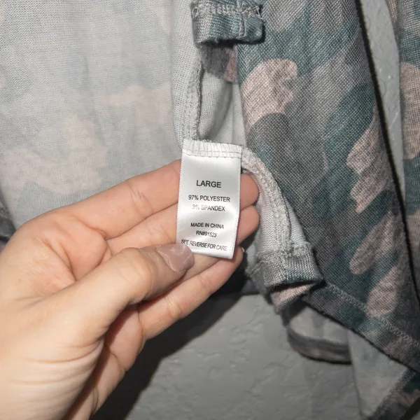 Jaclyn Intimates Gray Camouflage Flyaway Cardigan Size Large - Image 5