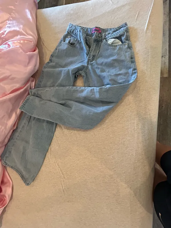 Edikted Jeans Low-Rise - Image 2