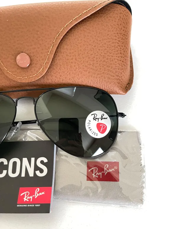 Ray-Ban Black Polarized Avaitor Sunglasses 58mm Unisex - Image 2