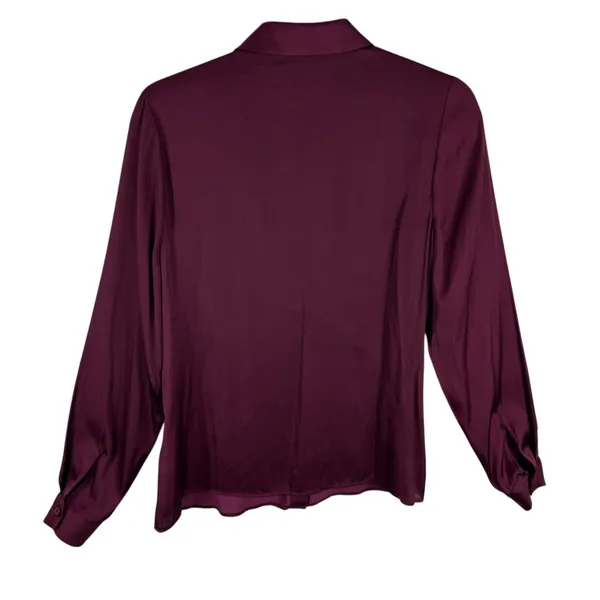 Sincerely Jules Burgundy Satin Button Up‎ Blouse Large - Image 2
