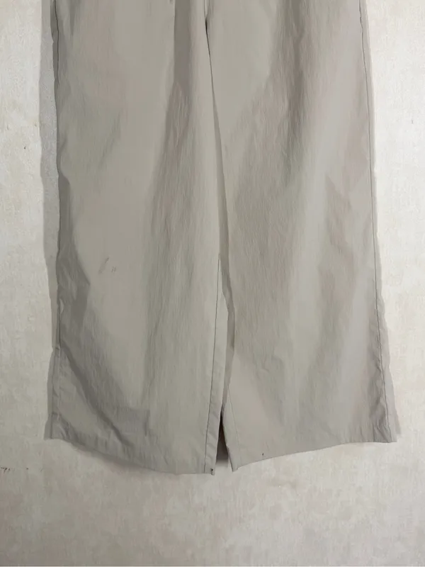 Athleta Women’s Midday Mid Rise Crop Poplin Pants Lightweight UPF 40+ in Ecru S - Image 4