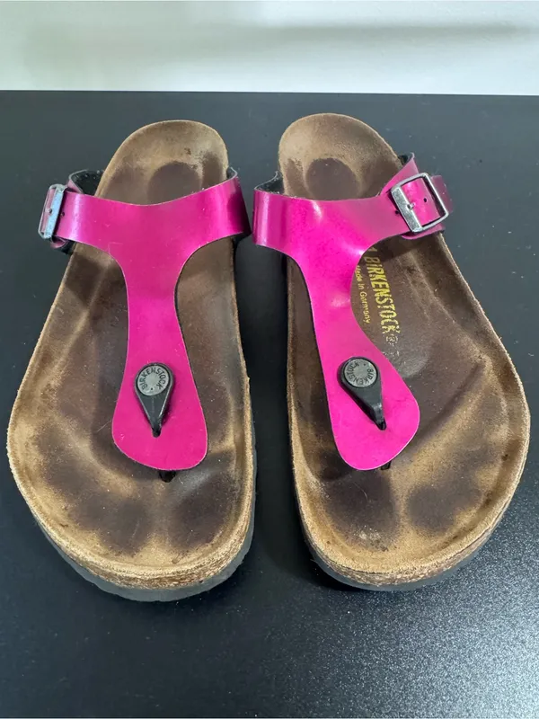 Birkenstock Metallic Magenta Gizeh Thong Sandals - Image 2