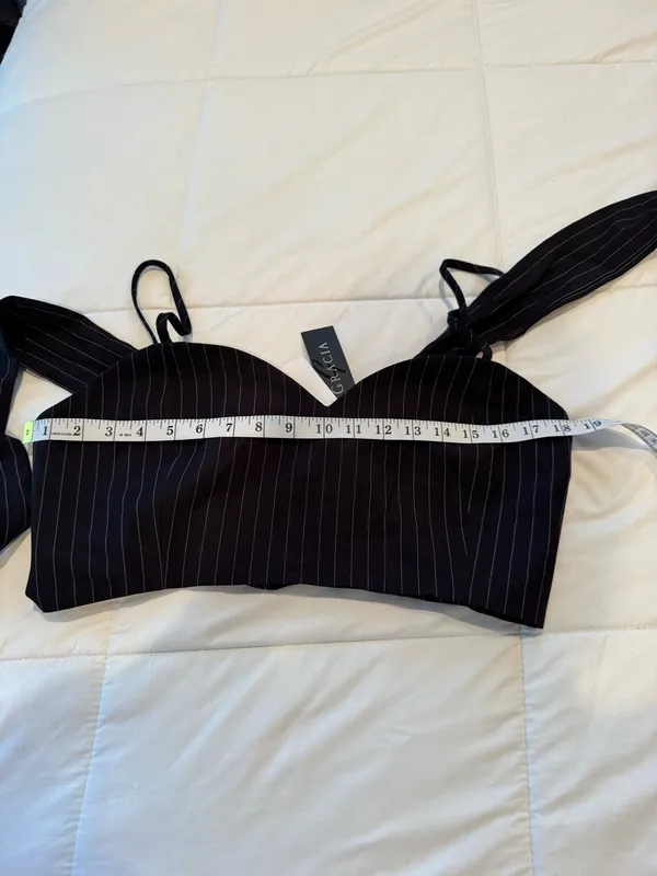NWT Gracia pinstripe crop top size large Black - Image 4