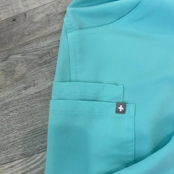 Figs Technical Collection Aqua Straight Leg Scrub Pants S9 - Image 4