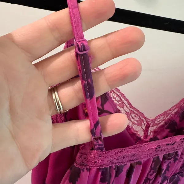 Urban Outfitters Audrey Magenta Pink Floral Lace Trim Midi‎ Slip Dress XS - Image 6