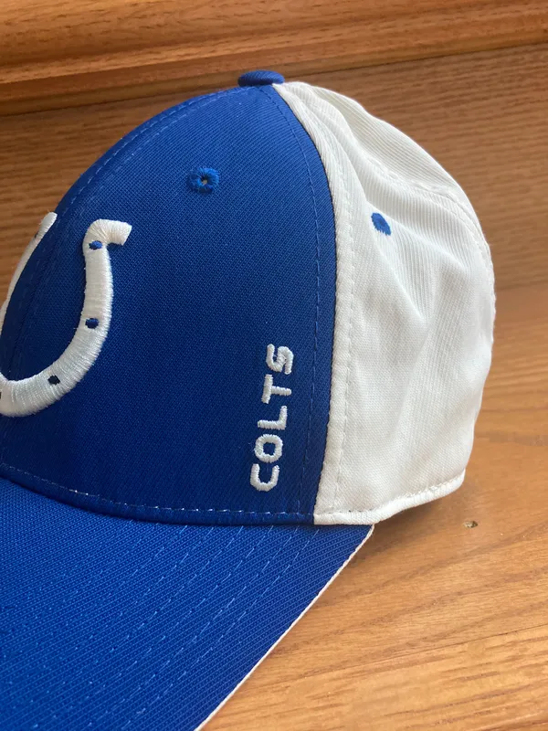 Apparel Indianapolis Colts One Size Fits All Fitted Hat - Image 7