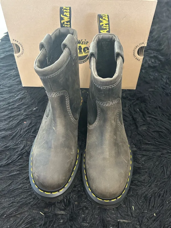 DR MARTENS Anistone LO charcoal leather boots booties shoes women’s new - Image 6