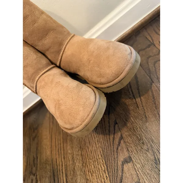 UGG Womens Classic Short Boots | Chestnut | Womens Sz 5 $190 MSRP - Image 11