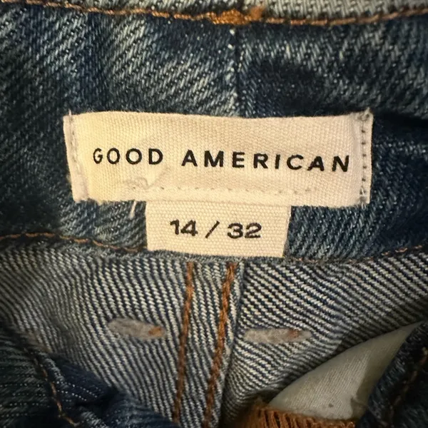 Good American Destroyed Jeans - Image 3