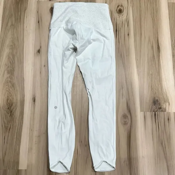 Lululemon White Lace Band Leggings Women’s 6 - Image 5